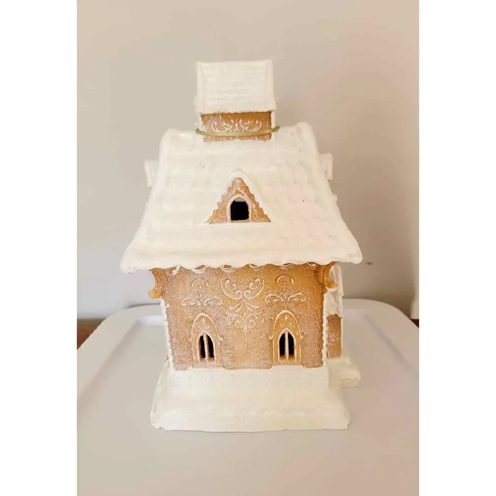 Christmas Gingerbread House 13